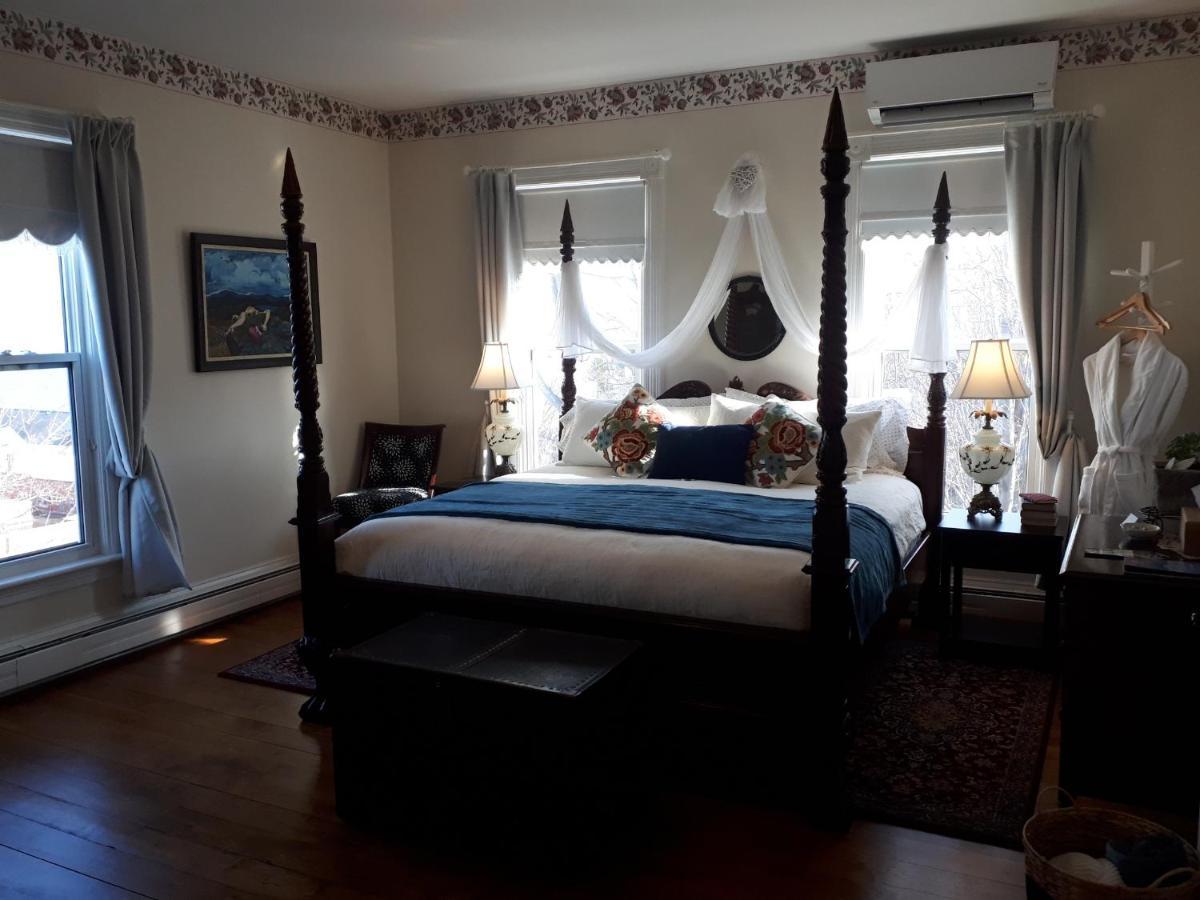 Hillside Landing B&B Дигби Экстерьер фото